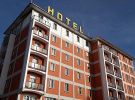 荣恩库伯拉齐奥酒店，位于Roncobillaccio的酒店