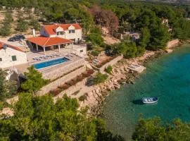 Luxury Villa Kate on sea with heated pool