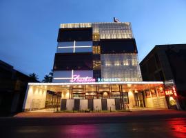 Hotel Southern Residency- near to SIPCOT，位于Kelambākkam的酒店