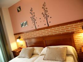 Hotel Ecologico Toral，位于圣克鲁斯德穆德拉的酒店