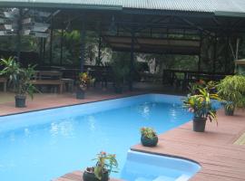 Rainforest Eco Lodge，位于苏瓦的酒店