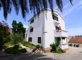 Apartments Ana