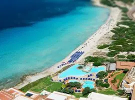 COLONNA GRAND HOTEL CAPO TESTA, a Colonna Luxury Beach Hotel, Santa Teresa Sardegna