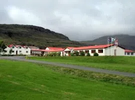 斯米尔拉柏格酒店