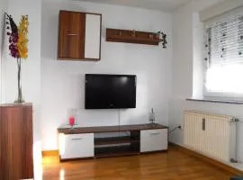 瓦尔德拉赫蒂伦鲁维塔公寓