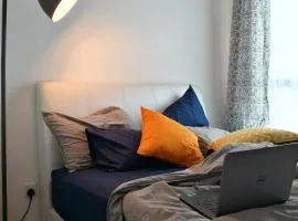 1-2 Guests, HBO-GO TV, Located High Level, Quiet-Studio Home, Cybersquare in Cyberjaya, Flexihome-MY