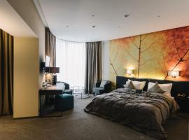 Noble Boutique Hotel，位于卢茨克的酒店