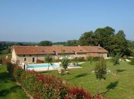Hostellerie La Bergerie，位于Oradour-sur-Vayres的酒店