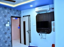 Hotel 4 Seasons Inn，位于Maheshwar的酒店