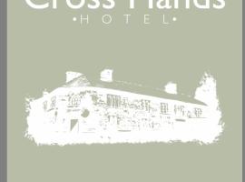Cross Hands Hotel，位于Llanybydder的酒店