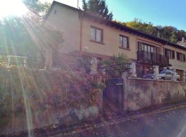 Chambres d'hôtes et Gîte chez Martine，位于巴尔的酒店