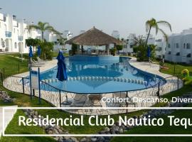 Residencial Club Nautico Teques，位于特克塞丁戈的酒店