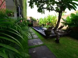 沙努尔苏里亚宾馆