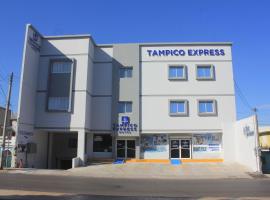 Hotel Tampico Express，位于马德罗城弗朗西斯科将军哈维尔米纳国际机场 - TAM附近的酒店