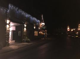 The Ilchester Arms Hotel，位于阿伯茨伯里的酒店