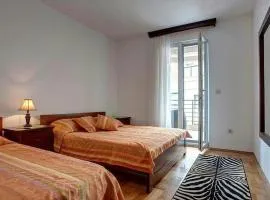 Maestral Apartment in Petrovac