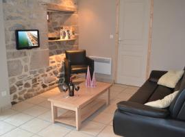 Gite Gabriela，位于Bassignac-le-Haut的酒店
