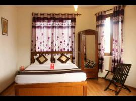 Lavish Stay with Pool near Calangute beach，位于卡兰古特的酒店