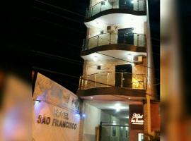 Hotel São Francisco，位于蒂安瓜的酒店