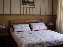 Hostal España，位于潘吉普伊的酒店