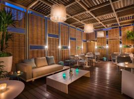 Hotel Pirineos Figueres by Pierre & Vacances，位于菲格拉斯的酒店