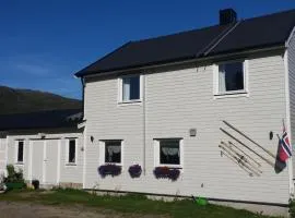 Utsikten Feriehus i Bakkeby