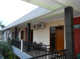 Hotel Larasati，位于Rembang的酒店