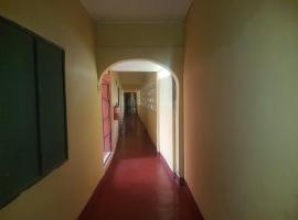 Nyarko Sefah Hotel，位于Efiduase的酒店