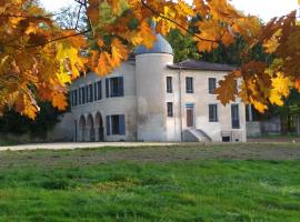 Lodge Hôtel de Sommedieue Verdun，位于Sommedieue的酒店