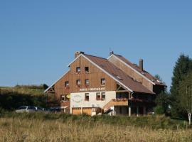 HOTEL Auberge du grand Git，位于La Chaux Neuve的酒店