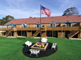 Cape Winds Resort，位于海恩尼斯的酒店