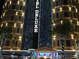 Hotel Deluxe，位于地拉那的酒店