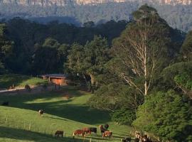 Amaroo Valley Springs，位于Barrengarry的酒店