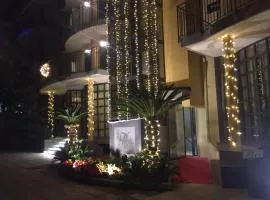 Hotel Chic