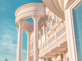 Hotel Villa Pascucci，位于都拉斯的带按摩浴缸的酒店