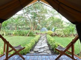 Red Rocks Rwanda - Campsite & Guesthouse，位于Nyakinama的青旅