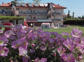 Theramvos Studios by Thomas，位于波利克罗诺的酒店