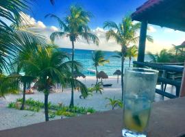 Beachfront Hammock Heaven，位于艾库玛尔的酒店