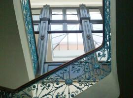 蒙得维的亚史克旅馆，位于蒙得维的亚的酒店