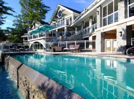 Touchstone Resort，位于布雷斯布里奇的带按摩浴缸的酒店