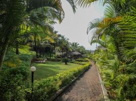 OYO 10163 Home Exotic Studio South Goa，位于Sirvoi的酒店