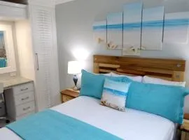 Beach One Bedroom Suite A20