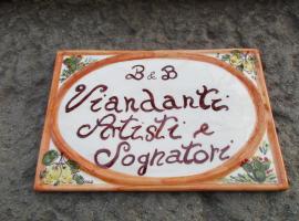 Viandanti, Artisti e Sognatori，位于Comano的住宿加早餐旅馆