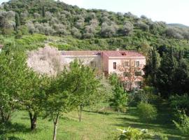 Funtanarena，位于Codrongianos的酒店