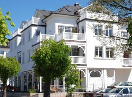 "Villa Laetitia" - WG 15 - zentral, strandnah, 2 Balkone，位于宾茨的酒店