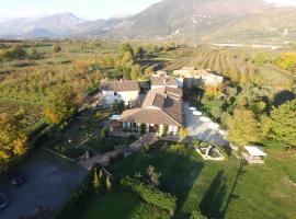 Borgo Patierno，位于Conca della Campania的酒店