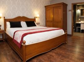 Hotel Husa Sant Bernat，位于蒙塞尼的酒店