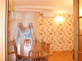 Apartment at Jafar Khandan 54，位于巴库的酒店