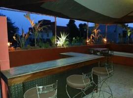 Hotel La Medina Saly，位于萨利波图尔的酒店