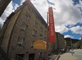 Somriu Hotel Vall Ski，位于因克勒斯的酒店